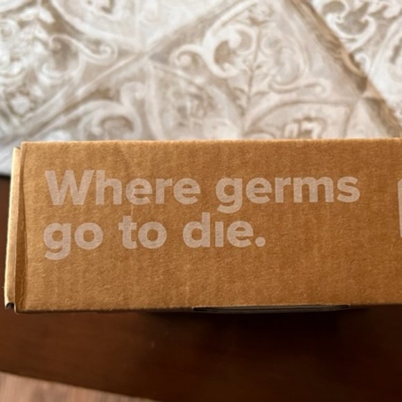 NWT - Phone Soap 3.0 UV Sanitizer & Charger - Picture 2 of 6